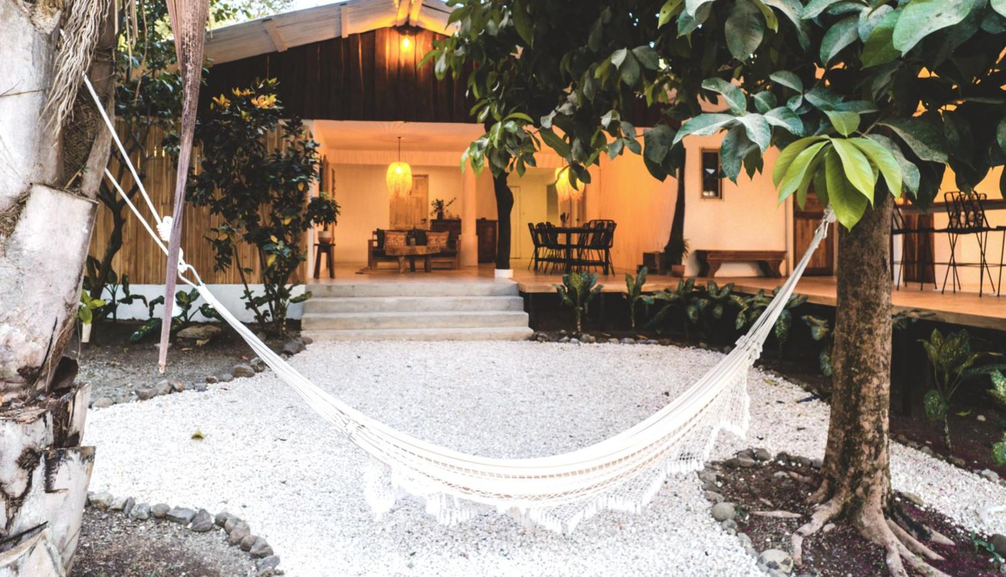 Cuatro Vientos Lodge & Apartments - Mal Pais, Costa Rica Playa Santa Teresa  Eksteriør bilde