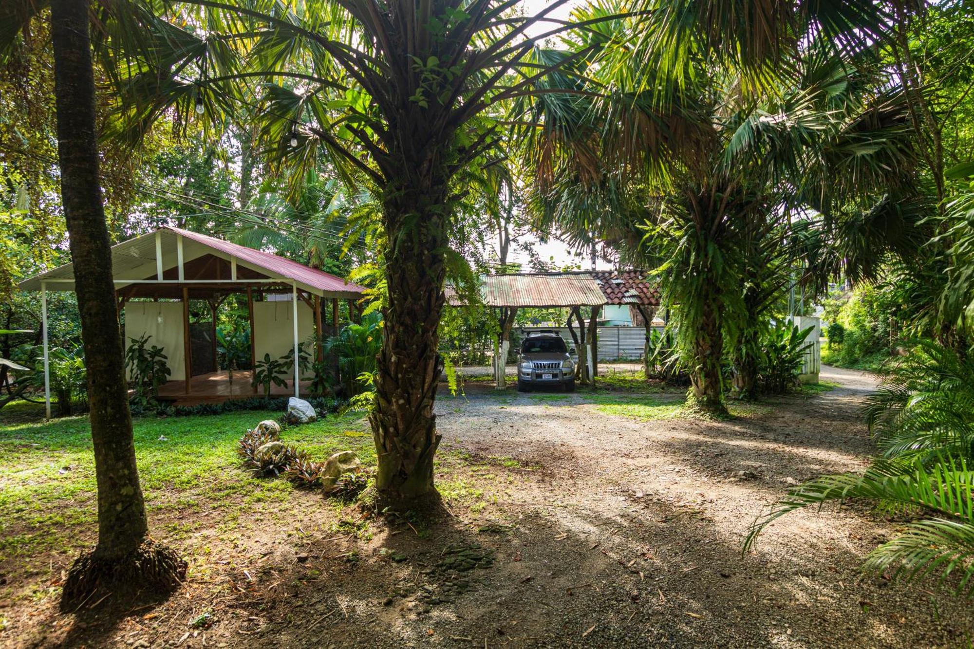 Cuatro Vientos Lodge & Apartments - Mal Pais, Costa Rica Playa Santa Teresa  Eksteriør bilde